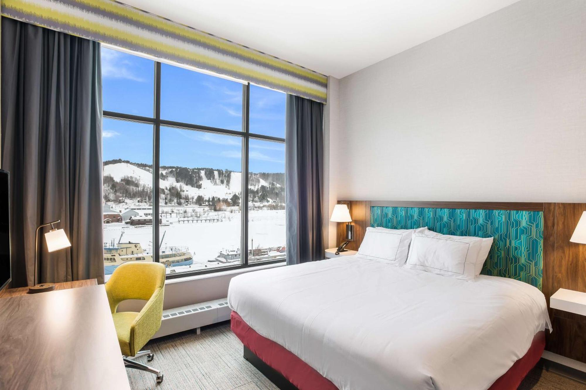 Hampton Inn & Suites Гоутон Екстер'єр фото